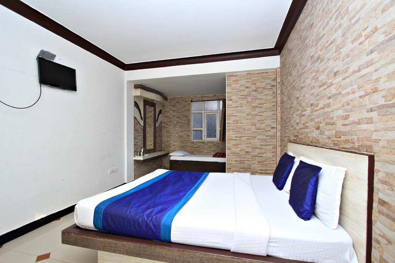 Hotel Pratham International Утакаманд Экстерьер фото